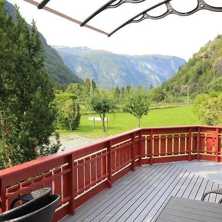 Appartamento Skahjem Gard Aurland Esterno foto