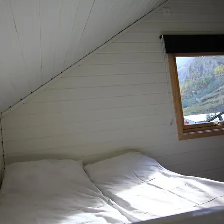 Appartamento Skahjem Gard Aurland Esterno foto